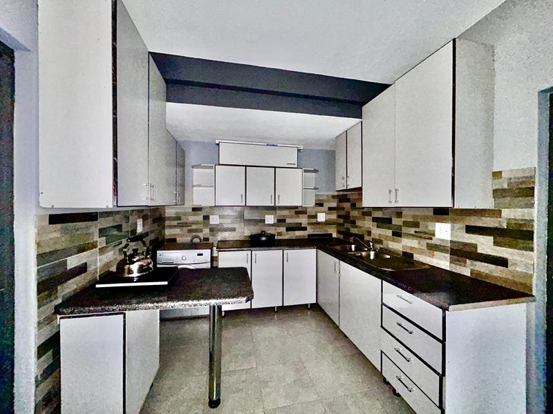 7 Bedroom Property for Sale in Melodie North West